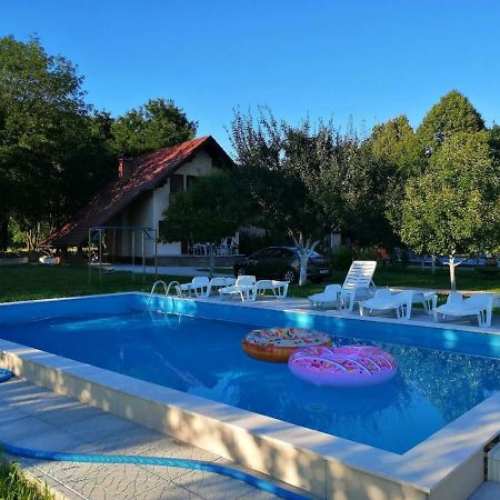 Holiday Home Adna Bihać Exterior foto