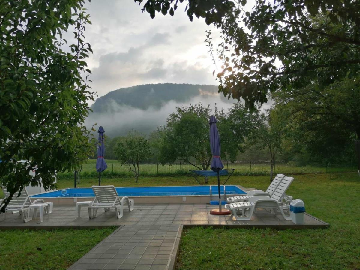 Holiday Home Adna Bihać Exterior foto