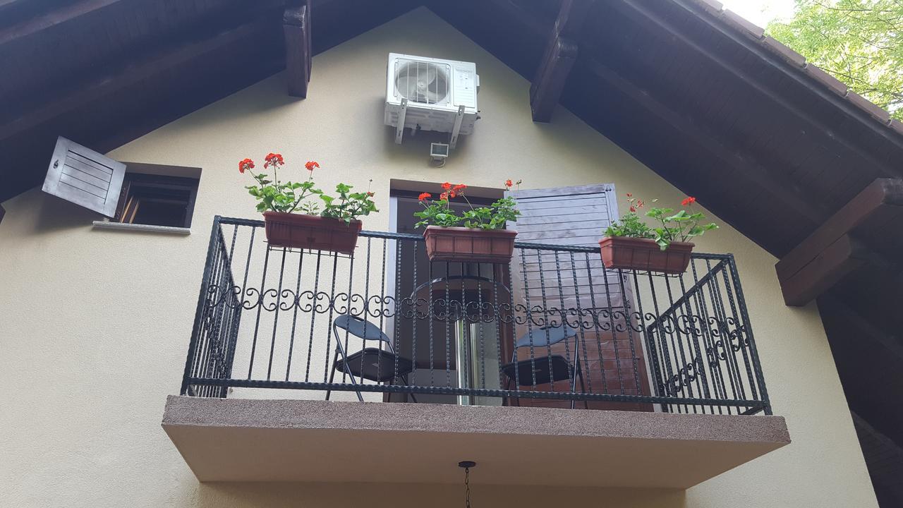Holiday Home Adna Bihać Exterior foto